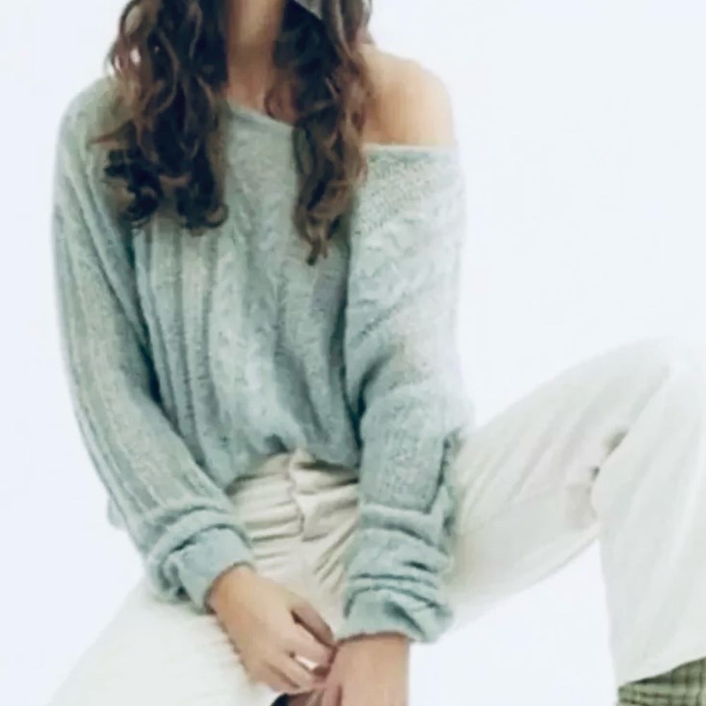New with tag free people Green Cable Knit Sweater